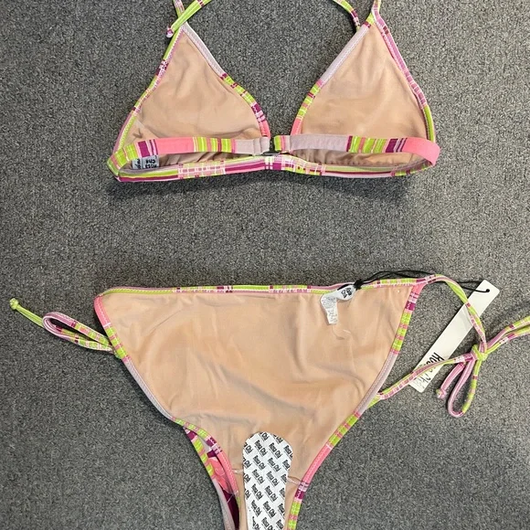 Rosa Cha size Large Pink and Green Floral Bikini Set - Picture 4 of 5